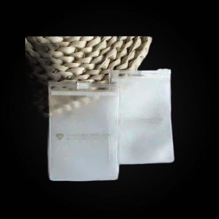 Zip bag 4x6 cm - tooth gem storage