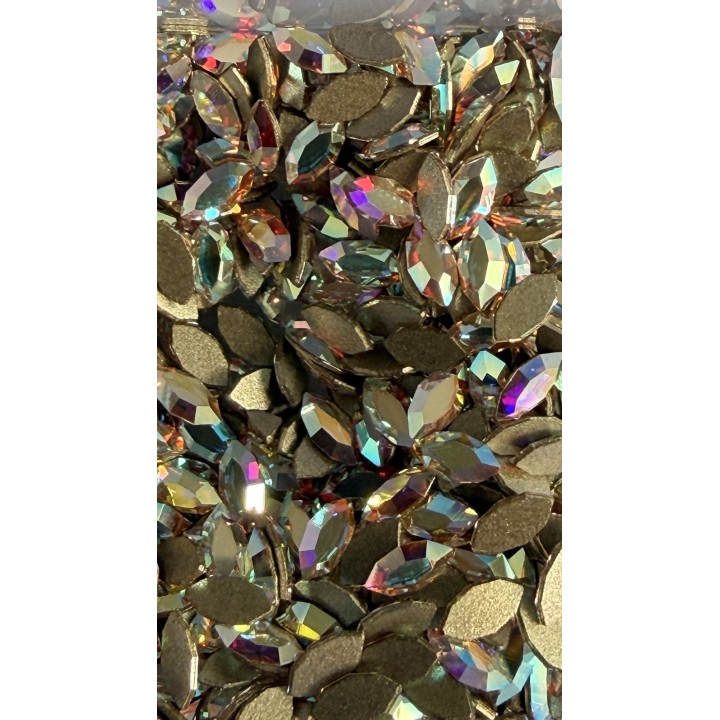 Mini Farfalla Swarovski 4x2mm | Strass Dentale Fatato
