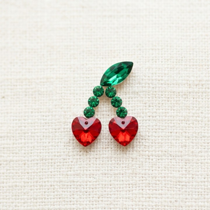 Cerise Emerald - motif cerise strass dentaire vert | Strass Dentaires