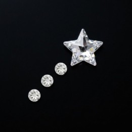 Étoile filante - motif strass dentaire 4 pierres | Strass Dentaires